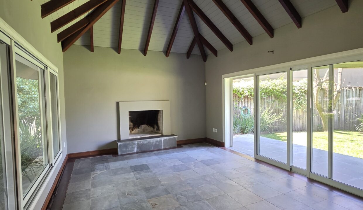 20251113_145107_resized