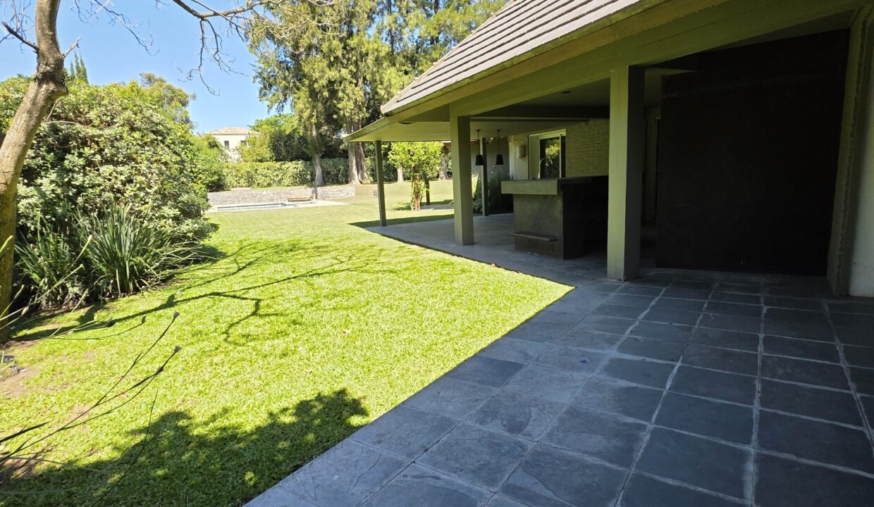 20251113_145132_resized