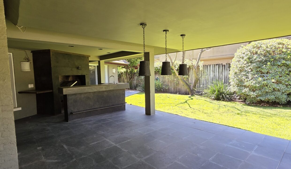 20251113_145735_resized