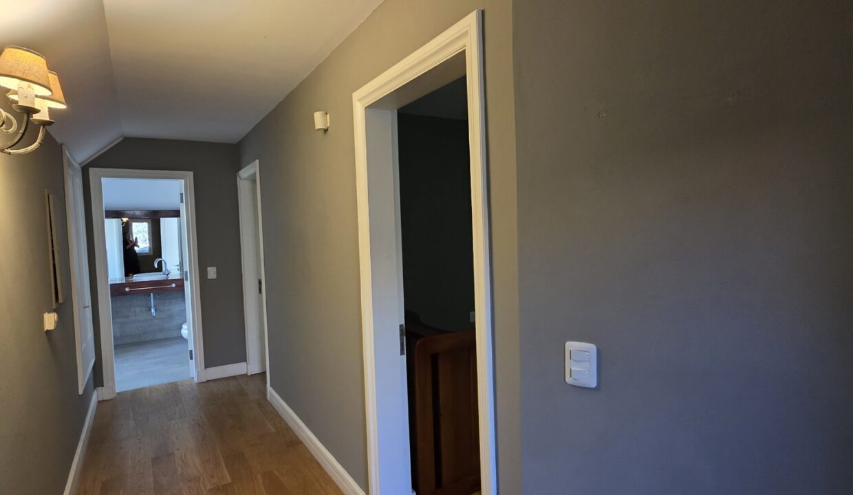 20251113_150924_resized