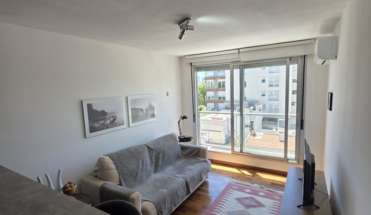 20251114_114030_resized