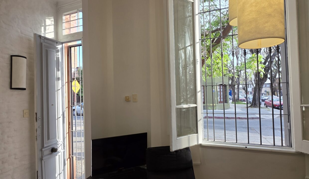 20251023_174952_resized