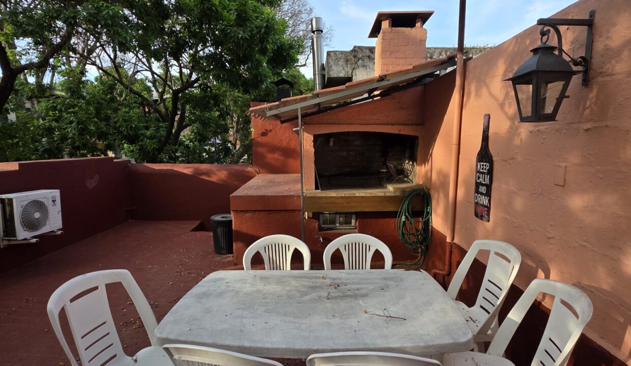 20251023_175119_resized