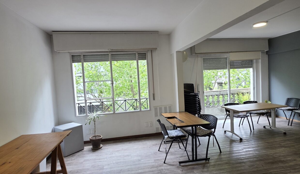 20251107_111037_resized