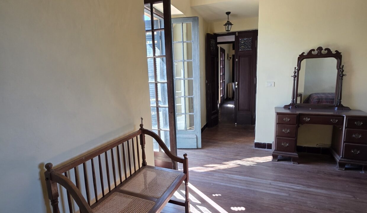 20260424_125751_resized