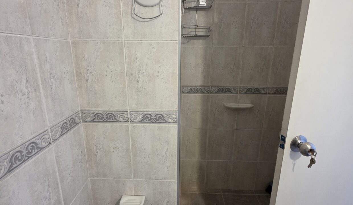 20251106_104525_resized