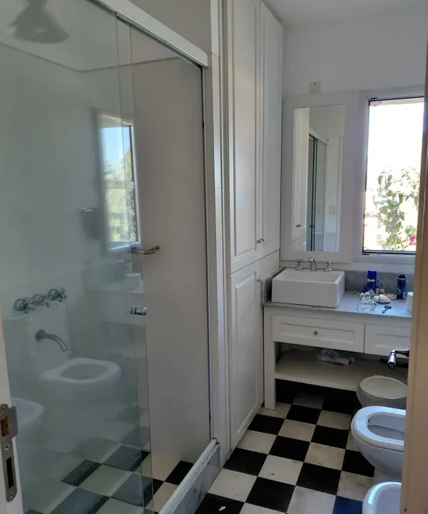 D_NQ_NP_631937-MLU99353731178_112025-B