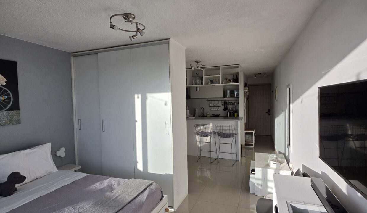 20260319_180417_resized