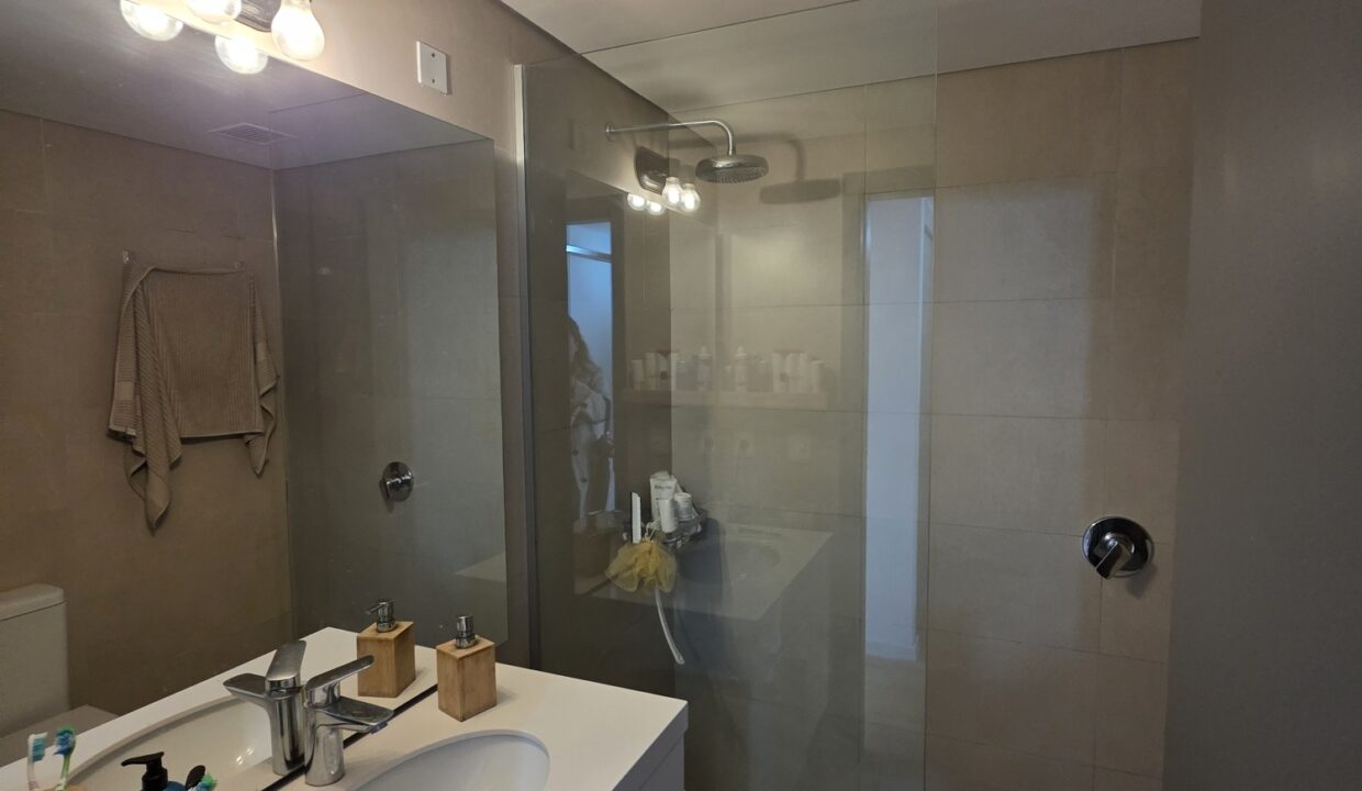 20260321_105933_resized