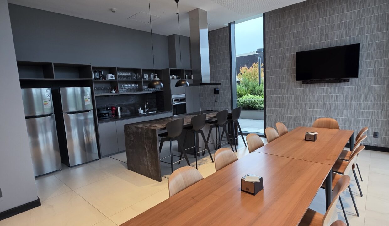 20260321_111943_resized