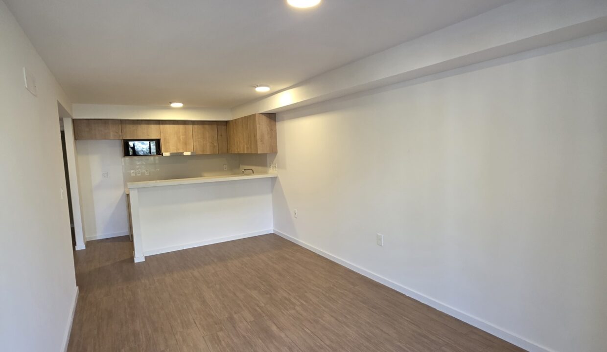 20260423_113054_resized