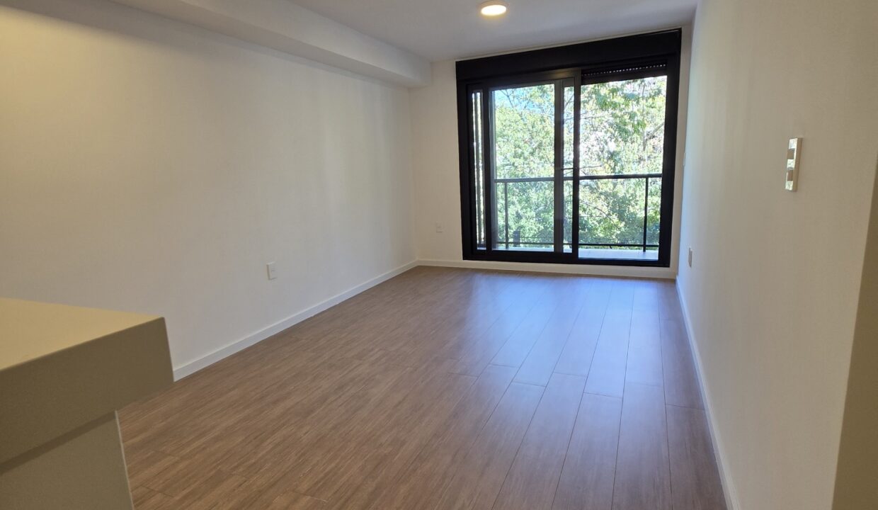 20260423_113135_resized